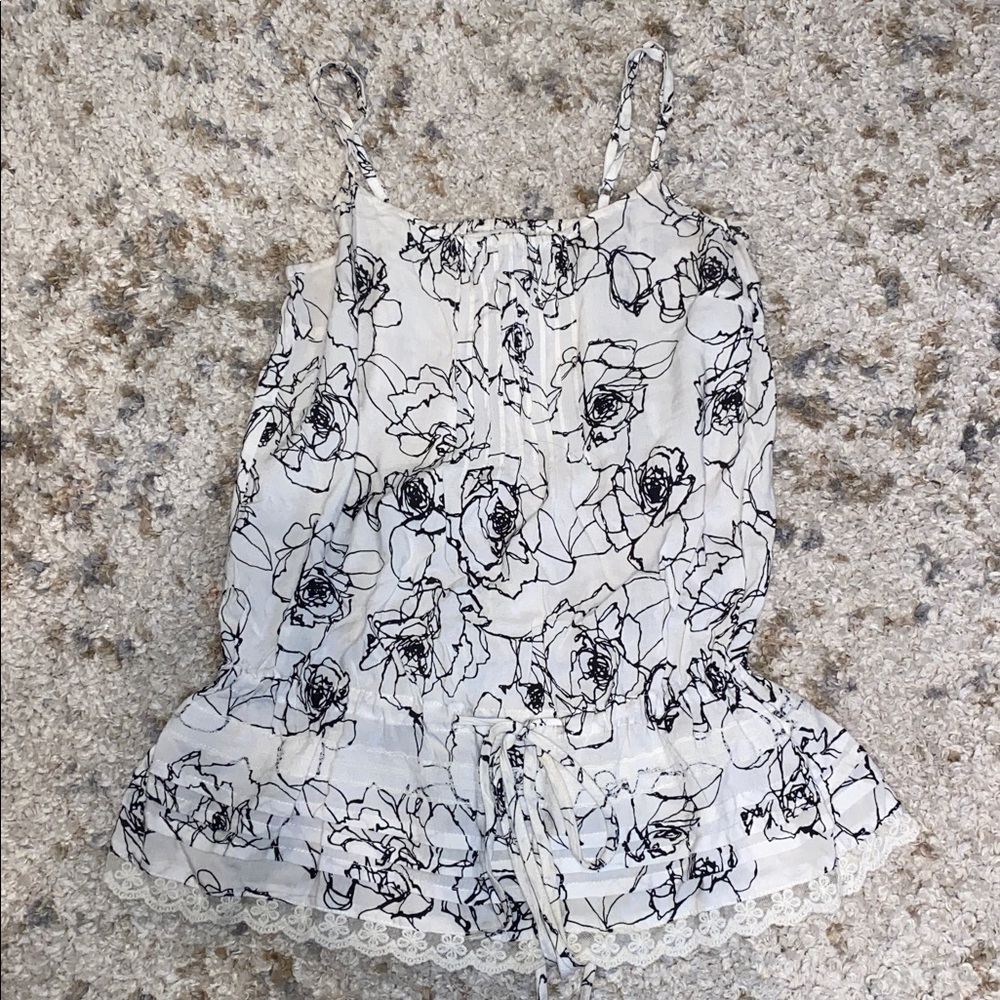 Women’s forever 21 shirt size medium